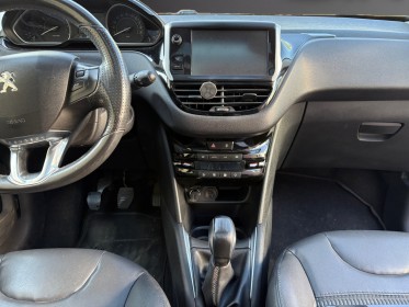 Peugeot 208 1.6 vti 120ch bvm5 allure / garantie 12 mois occasion simplicicar mery-sur-oise simplicicar simplicibike france