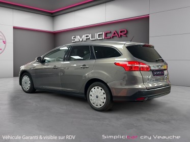 Ford focus sw 1.5 tdci 105 econetic trend nav / radar arr / bluetooth occasion simplicicar veauche simplicicar simplicibike...
