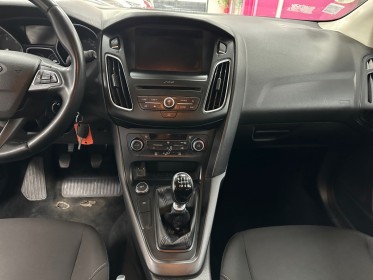 Ford focus sw 1.5 tdci 105 econetic trend nav / radar arr / bluetooth occasion simplicicar veauche simplicicar simplicibike...