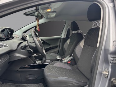 Peugeot 2008 bluehdi 100ch signature garantie 12 mois occasion montpellier (34) simplicicar simplicibike france