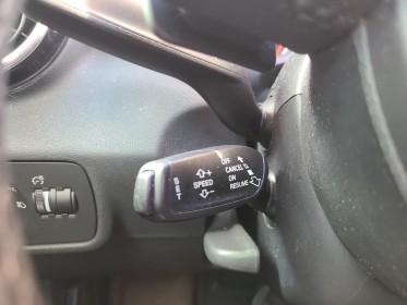 Audi a1 sportback 1.0 tfsi ultra 95 s tronic 7 toit ouvrant ambition luxe suivi audi garantie 12 mois occasion montreuil...