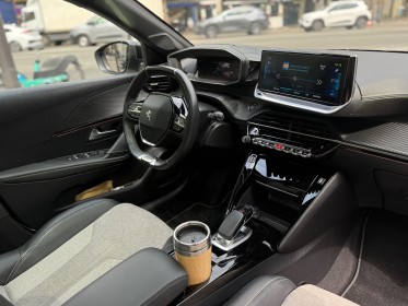 Peugeot 208 electrique 50 kwh 136ch gt - full options - toit ouvrant - garantie 12 mois occasion paris 17ème (75)(porte...