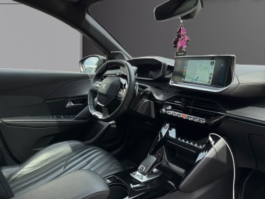 Peugeot 208 puretech 100 ss eat8 gt toit panoramique siège chauffant/electrique carplay garantie 12 mois occasion...