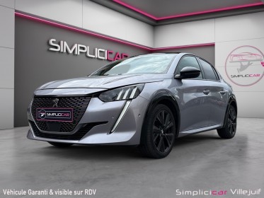 Peugeot 208 puretech 100 ss eat8 gt toit panoramique siège chauffant/electrique carplay garantie 12 mois occasion...