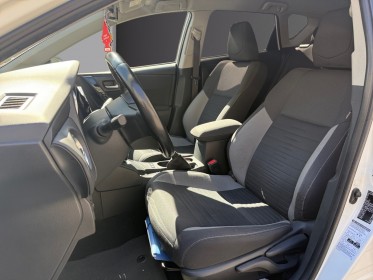 Toyota auris business hybride 136h design business/entretien toyota/garantie 12 mois occasion paris 17ème (75)(porte...