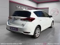 Toyota auris business hybride 136h design business/entretien toyota/garantie 12 mois occasion paris 17ème (75)(porte...