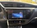 Toyota auris business hybride 136h design business/entretien toyota/garantie 12 mois occasion paris 17ème (75)(porte...