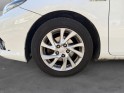 Toyota auris business hybride 136h design business/entretien toyota/garantie 12 mois occasion paris 17ème (75)(porte...