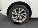 Toyota auris business hybride 136h design business/entretien toyota/garantie 12 mois occasion paris 17ème (75)(porte...