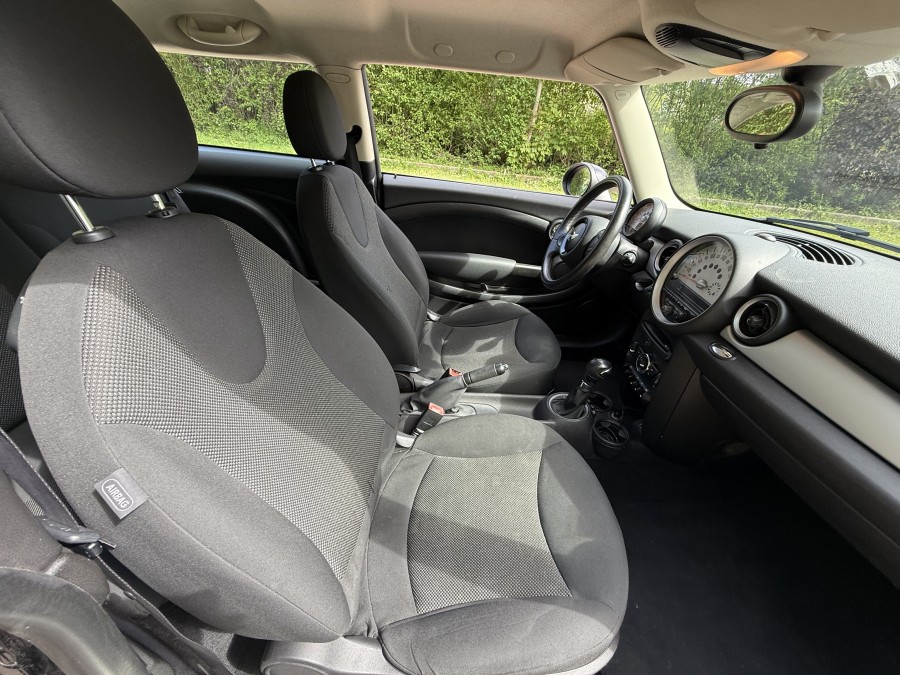 MINI d'occasion MINI COOPER 122 BVA de 2013 Vaucresson (92)﻿