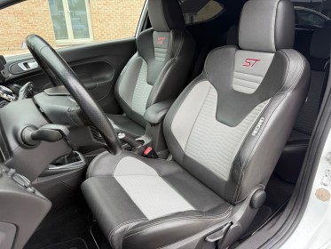 Ford fiesta 1.6 ecoboost 182 st / siege recaro/ siege chauffant/ camera de recul occasion simplicicar dunkerque simplicicar...