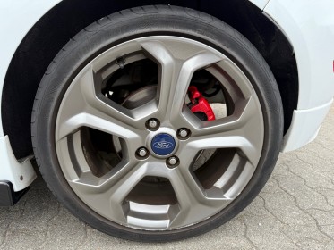 Ford fiesta 1.6 ecoboost 182 st / siege recaro/ siege chauffant/ camera de recul occasion simplicicar dunkerque simplicicar...
