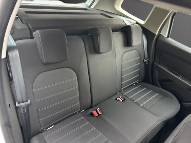Dacia duster eco-g 100 / 4x2 // expression // garantie 12 mois // sort de révision // neuf!!! occasion  simplicicar nord...