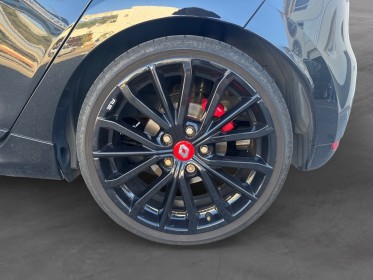 Renault clio iv 1.6 turbo 220 energy rs trophy edc - demi ligne  becquet rs occasion simplicicar frejus  simplicicar...