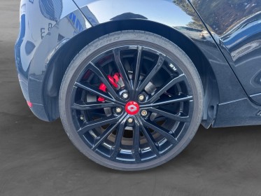 Renault clio iv 1.6 turbo 220 energy rs trophy edc - demi ligne  becquet rs occasion simplicicar frejus  simplicicar...