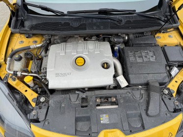 Renault megane iii coupe 2.0 16v 250 rs cup / ligne akra /short shifter/ siege rs occasion simplicicar dunkerque simplicicar...