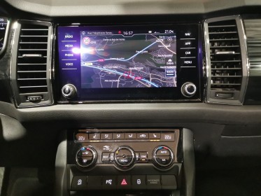 Skoda kodiaq 2.0 tdi 150ch scr dsg7 7 places finition style / france / toit ouvrant pano / attelage amovible occasion...