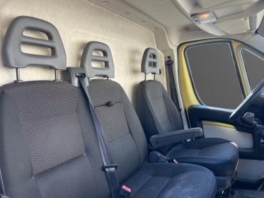 Peugeot boxer fourgon tole 330 l1h2 2.2 hdi 130 pack cd clim nav moteur neuf occasion simplicicar caen  simplicicar...