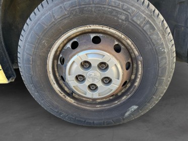 Peugeot boxer fourgon tole 330 l1h2 2.2 hdi 130 pack cd clim nav moteur neuf occasion simplicicar caen  simplicicar...