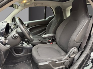 Smart fortwo coupe 1.0 71 ch ss ba6 passion/garantie 12 mois occasion paris 17ème (75)(porte maillot) simplicicar...