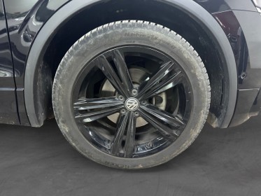 Volkswagen tiguan 2.0 tdi 150 dsg7 black r-line toit ouvrant full option occasion simplicicar pertuis  simplicicar...