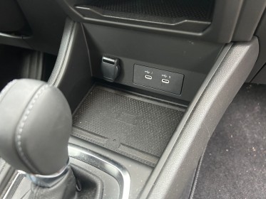 Renault captur mild hybrid 160cv /  edc techno /  garantie renault 2026 occasion  simplicicar nord isere simplicicar...