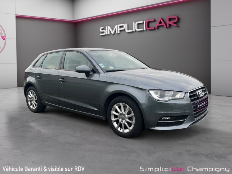 Audi a3 sportback business 1.6 tdi 110 s tronic 7 - radio bluetooth mp3 - radar de recul - entretien a jour occasion... Audi a3 sportback business 1.6 tdi 110 s tronic 7 - radio bluetooth mp3 - radar de recul - entretien a jour occasion...