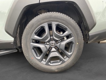 Toyota rav4 hybride my24 222 ch awd-i trail / toit ouvrant / sièges chauffants / 4 roues motrices occasion...