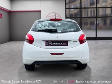 Peugeot 208 1.4 hdi 68ch fap bvm5 allure// bluetooth // rÉgulateur de vitesse // garantie possible occasion simplicicar...