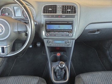 Volkswagen polo 1.6 tdi 90ch sportline climatisation - bluetooth - radar de recul occasion avignon (84) simplicicar...