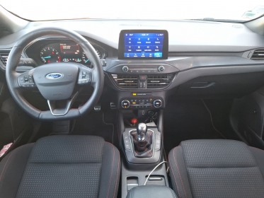 Ford focus 1.0 ecoboost 125 ss st line business occasion simplicicar velay simplicicar simplicibike france