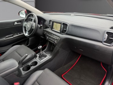 Kia sportage 1.7 crdi 115 isg 4x2 active / camera / gps occasion champigny-sur-marne (94) simplicicar simplicibike france