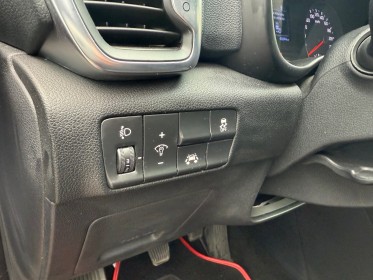 Kia sportage 1.7 crdi 115 isg 4x2 active / camera / gps occasion champigny-sur-marne (94) simplicicar simplicibike france