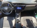 Toyota auris pro rc18 hybride pro 136h design business occasion cannes (06) simplicicar simplicibike france