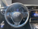 Toyota auris pro rc18 hybride pro 136h design business occasion cannes (06) simplicicar simplicibike france