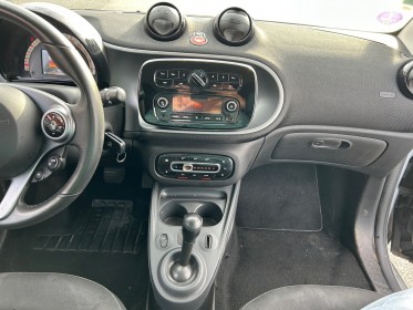 Smart fortwo coupe 1.0 71 ch ss ba6 passion occasion simplicicar rouen simplicicar simplicibike france