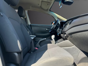 Kia carens 1.6 gdi 135 ch isg 7 pl active occasion simplicicar rouen simplicicar simplicibike france