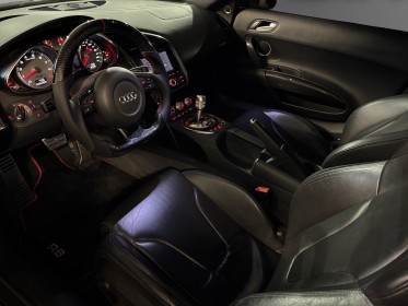Audi r8 r8 v8 4.2fsi 420ch quattro r-tronic pack carbone occasion montpellier (34) simplicicar simplicibike france
