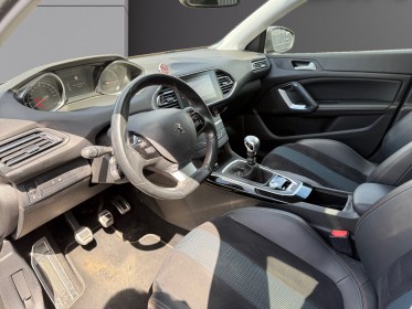 Peugeot 308 puretech 130ch ss bvm6 tech edition garantie 1 an occasion simplicicar royan simplicicar simplicibike france