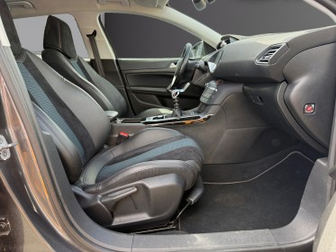 Peugeot 308 puretech 130ch ss bvm6 tech edition garantie 1 an occasion simplicicar royan simplicicar simplicibike france