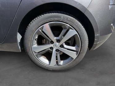 Peugeot 308 puretech 130ch ss bvm6 tech edition garantie 1 an occasion simplicicar royan simplicicar simplicibike france
