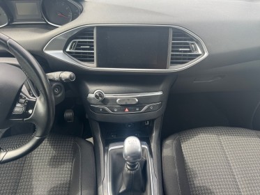 Peugeot 308 business 110ch ss bvm6 active business  distribution faite  garantie 12 mois occasion simplicicar toulon est...