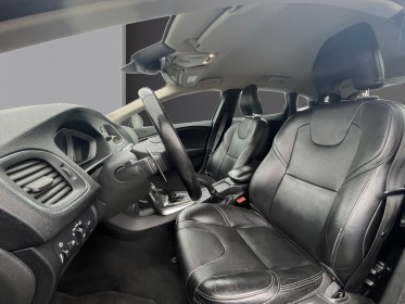 Volvo v40 d3 150 geartronic 6 inscription luxe garantie 12 mois occasion simplicicar brive la gaillarde  simplicicar...