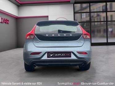 Volvo v40 d3 150 geartronic 6 inscription luxe garantie 12 mois occasion simplicicar brive la gaillarde  simplicicar...