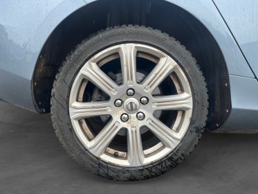 Volvo v40 d3 150 geartronic 6 inscription luxe garantie 12 mois occasion simplicicar brive la gaillarde  simplicicar...