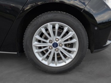 Ford focus 1.0 ecoboost 125 ss titanium / pack hiver / carplay / park assist / e85 occasion simplicicar besanÇon simplicicar...