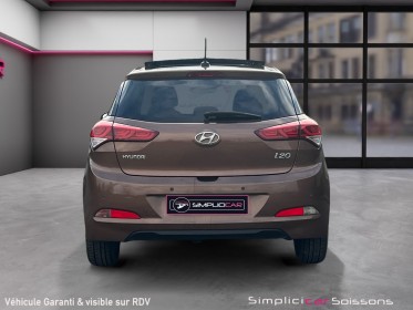 Hyundai i20 1.2 84 creative - suivi/2°main/radar de recul/toit pano - garantie 12 mois occasion simplicicar soissons...