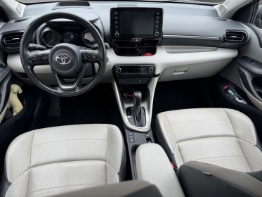 Toyota yaris hybride my20 116h iconic premiere main origine france etat irreprochable occasion simplicicar la ciotat...
