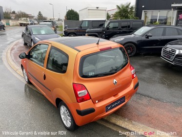 Renault twingo ii 1.2 16v 75 eco2 expression garantie 12 mois occasion simplicicar royan simplicicar simplicibike france