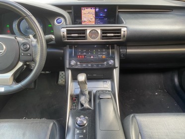 Lexus is is 300h f sport occasion cannes (06) simplicicar simplicibike france